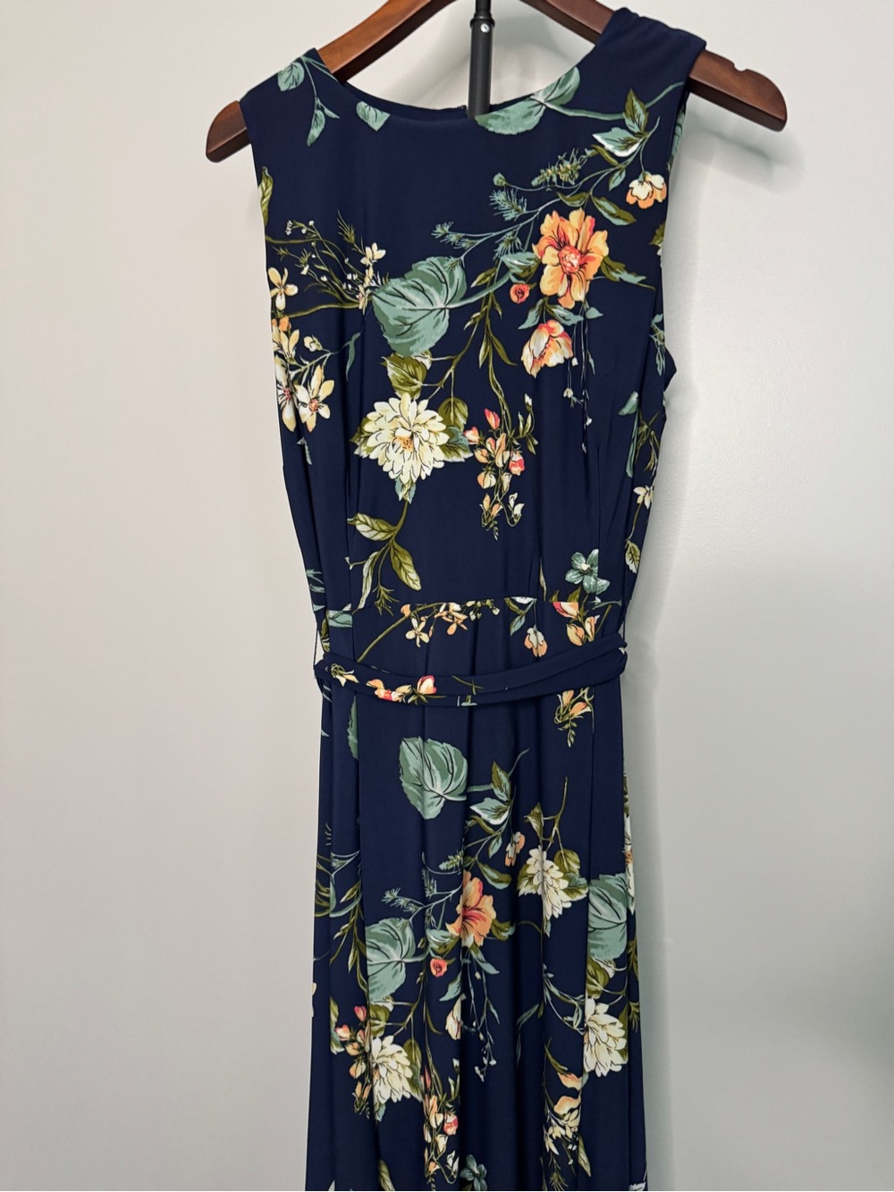 Sleeveless Navy Floral Midi Dress - Picture 2 of 6